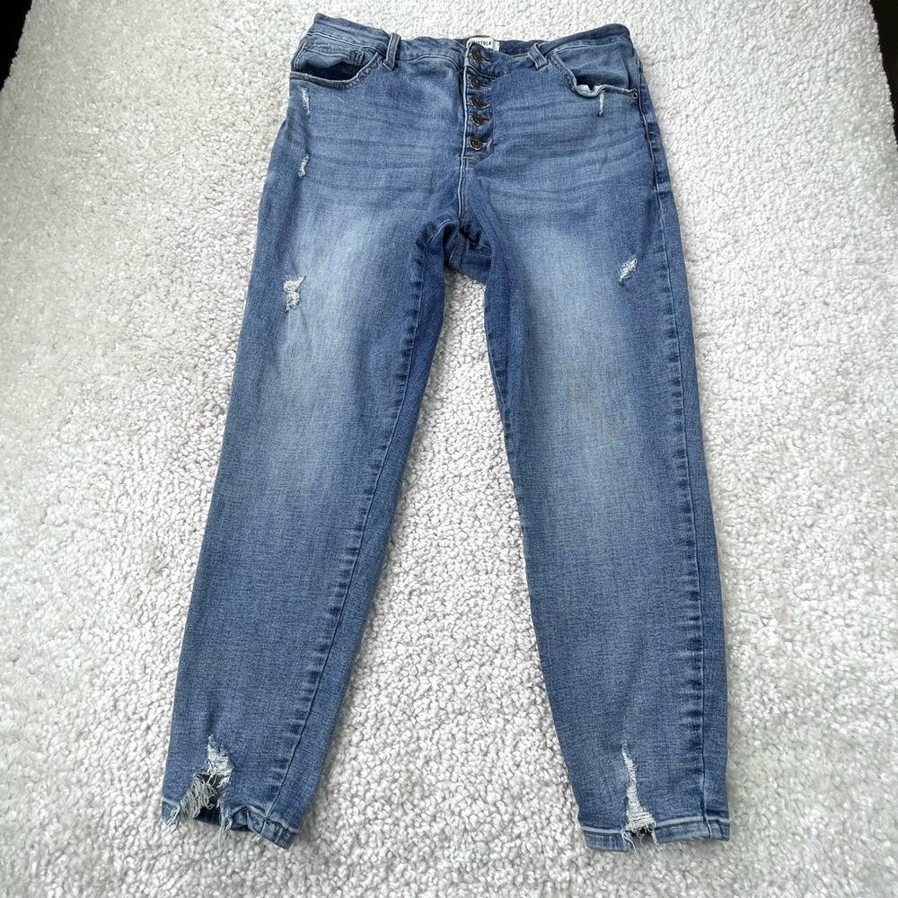 Pistola Womens 18W Exposed Button Fly Distressed Skinny Jean Stretchy U8